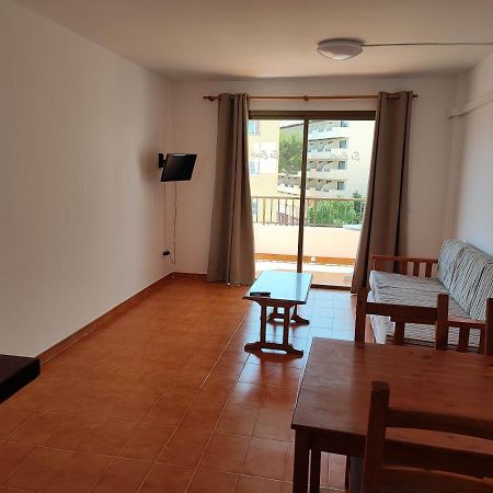 Apartamentos Es Canto (Adults Only) Playa d'en Bossa Zewnętrze zdjęcie